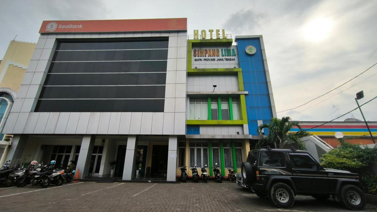 Simpang Lima Hotel